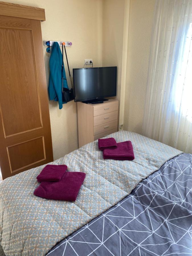 Cozy Apartment Just 8 Min Walk From The Beach! Benidorm Exterior photo
